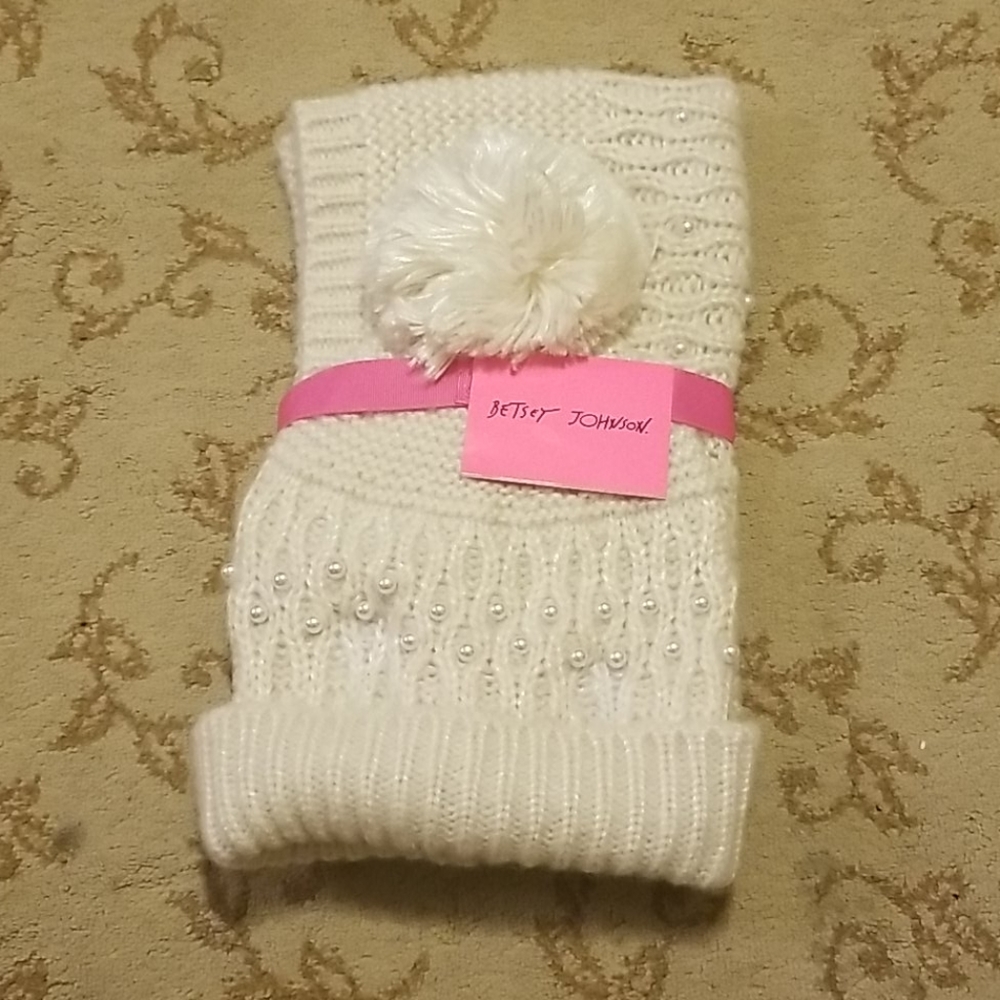 Betsey Johnson Scarf and Hat Set